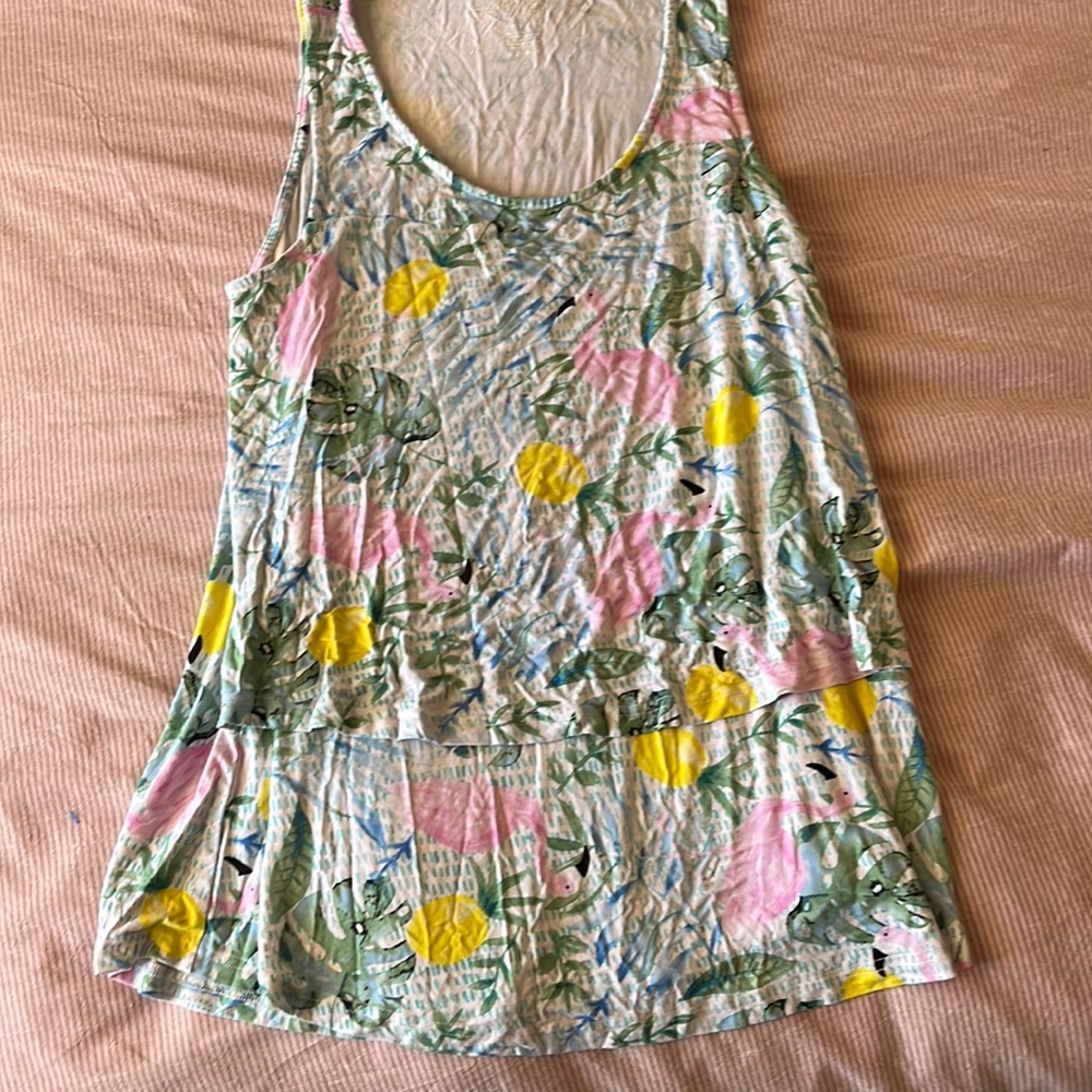 Latched Mama Flamingo Tank